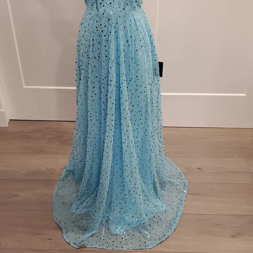 Lulu's Sparkling Strapless Blue maxi dress perfect for prom  Size M NWOT - Picture 5 of 9